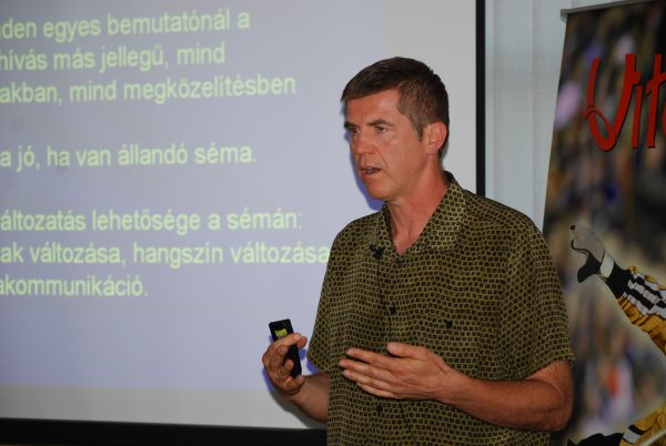 Dr. Csókási Zsolt